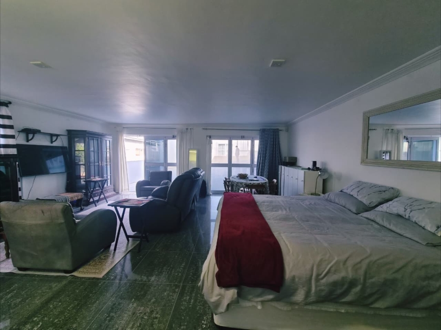 4 Bedroom Property for Sale in Stilbaai Wes Western Cape